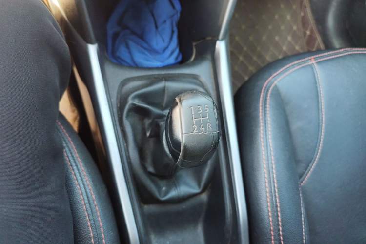 Used Peugeot 2008 2014 1.6L Manual Trend Edition
