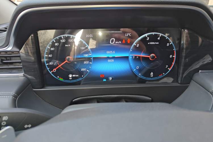 Used Foton Mars 2024 Mars 7 Pro 2.0T Gasoline Automatic 4x4 Standard-Wheel Enjoyment Model