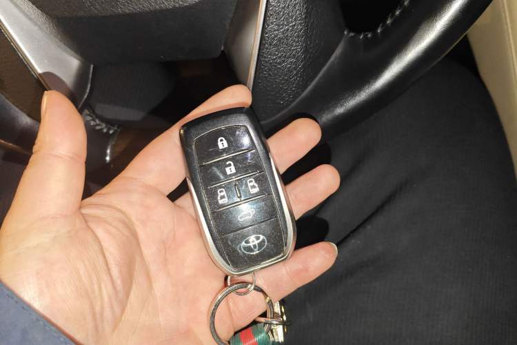 Used Toyota Alphard 2021 Dual-Engine 2.5L Luxury Edition