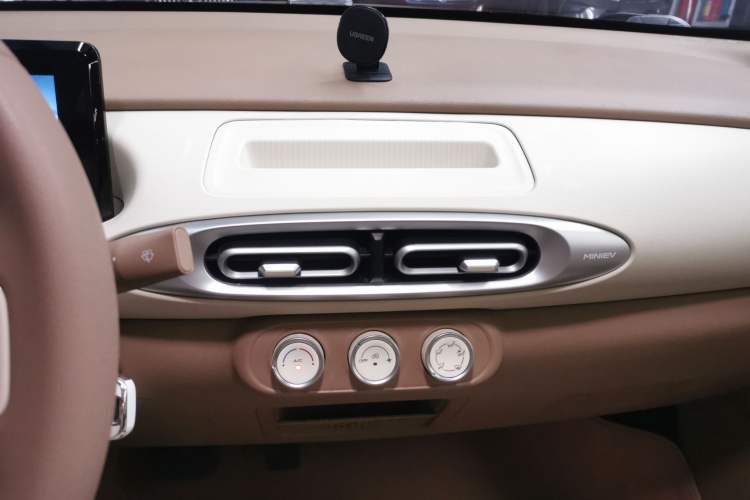 Used Wuling Hongguang MINIEV 2025 Four-Door Version Advanced Edition