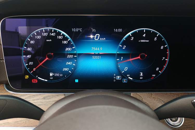 Used Mercedes-Benz E-Class 2022 E 260 L