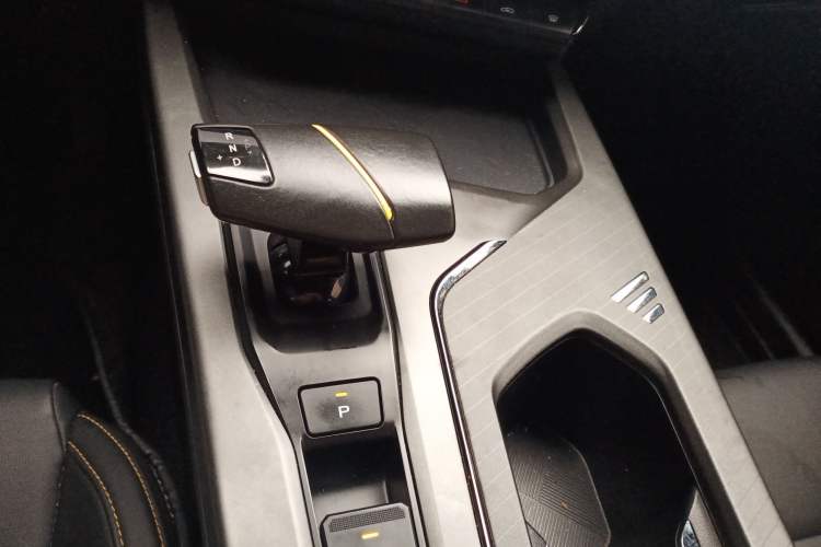 Used Oshan X5 PLUS 2023 1.5T DCT Excellence Edition