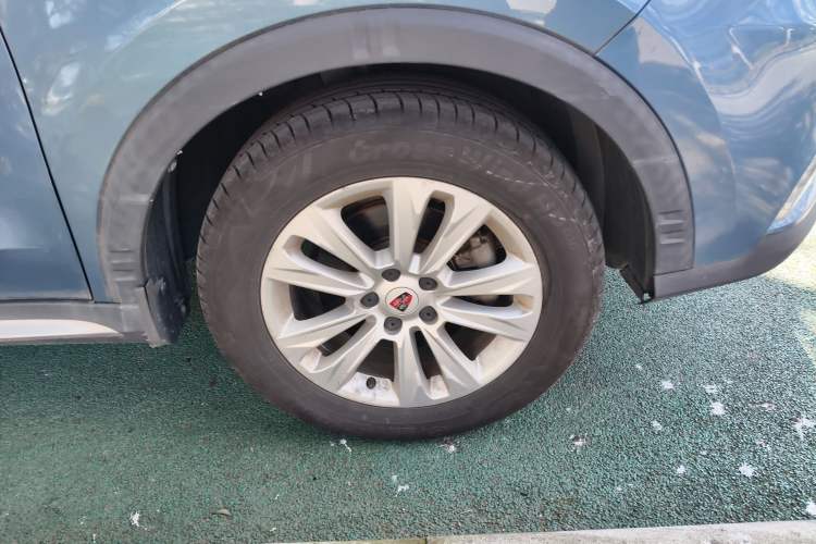 Used Roewe RX5 2018 20T Two-Wheel Drive Manual Flagship Edition
