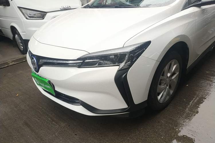 Used Buick Velite 6 2023 Revised Version 430 km Range – Commuter Edition Left Front Headlight