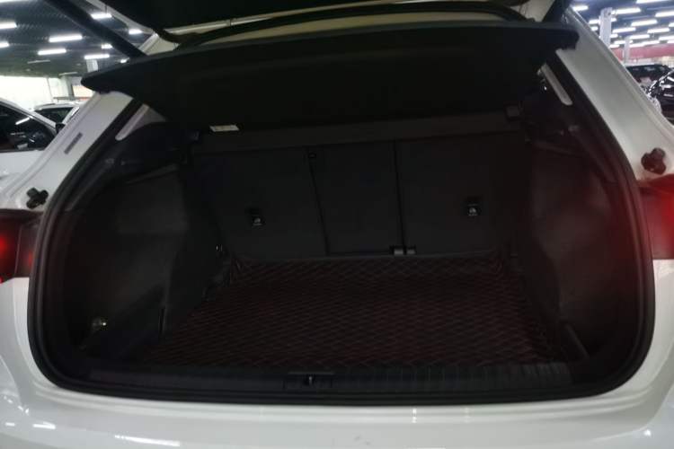 Used Audi Q3 2021 40 TFSI Fashion Dynamic Model
