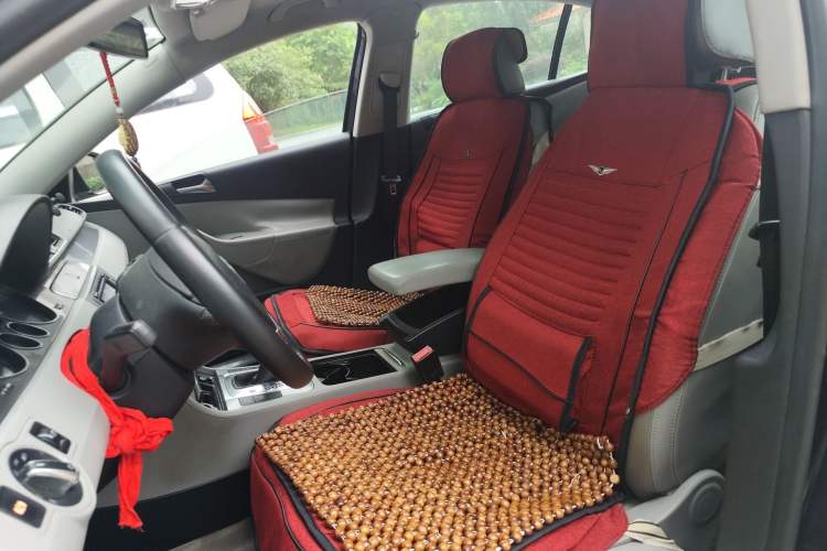 Used Volkswagen Magotan 2011 1.4 TSI Elite Edition Left Front Seat