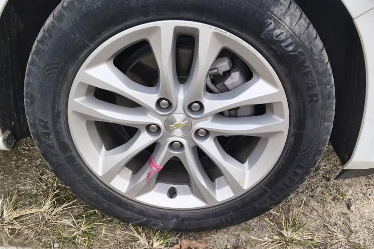 Used Chevrolet Malibu XL 2018 530T Automatic Ruiyi Edition Right Front Wheel Hub