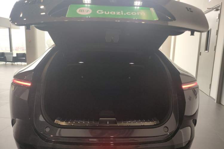 Used Avatr 12 2025 Ultra Extended-Range Edition
