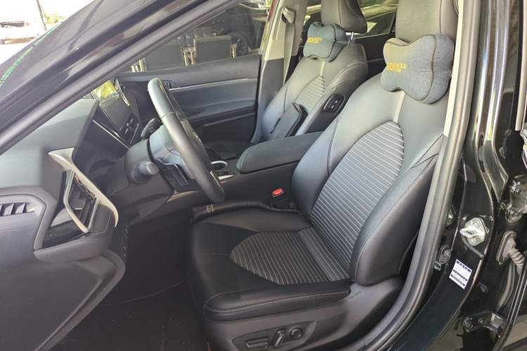 Used Toyota Camry 2022 2.5S Knight Edition