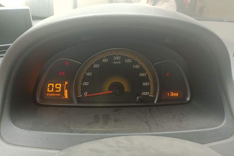 Used Chevrolet Sail 2013 Sedan 1.2L Manual Warm Edition