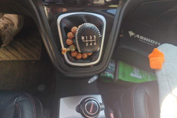 Used Haval H6 2014 Upgraded Model 1.5T Manual Two-Wheel Drive Elite Version