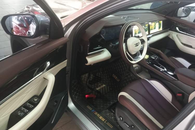 Used Geely Auto Monjaro L 2021 2.0TD DCT EVO Two-Wheel Drive Prestige Version
