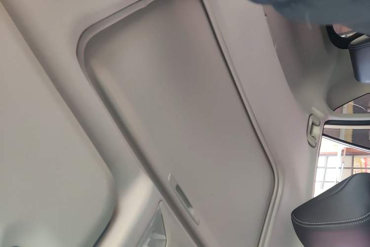 Used Toyota Wildlander 2021 2.0L CVT 4x4 Luxury Edition
