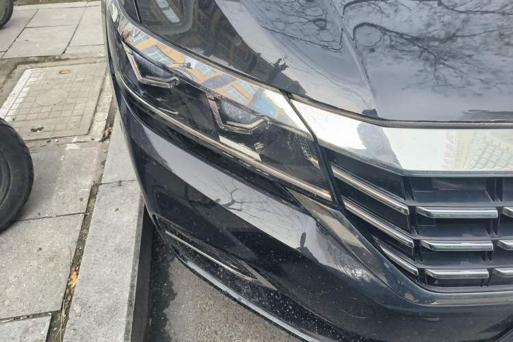 Used Volkswagen Passat 2019 330TSI Elite Edition China V Standard Right Front Headlight