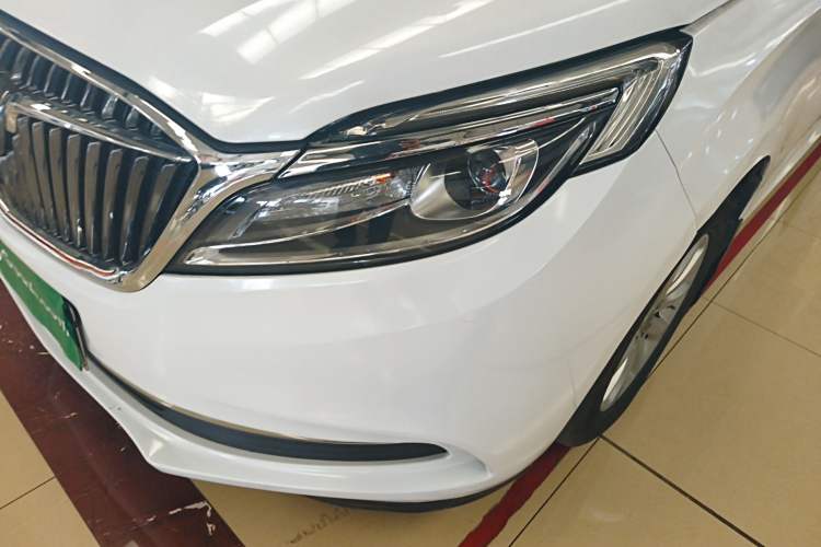 Used Buick GL8 2017 ES 28T Comfort Model China V Standard Left Front Headlight