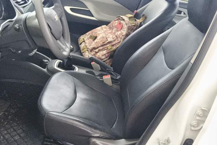 Used Chevrolet Sail 2015 Sail 3 1.5L Manual with Ideal Sunroof Edition