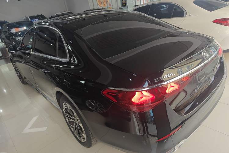 Used Mercedes-Benz E-Class 2025 Facelift E 300 L Luxury Edition