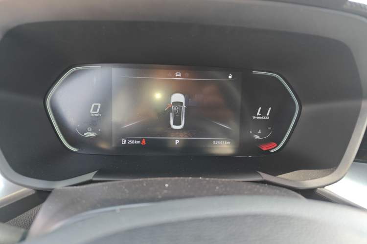 Used MG 5 2021 Revised 300TGI DCT Qingshè Luxurious Enjoyment Edition
