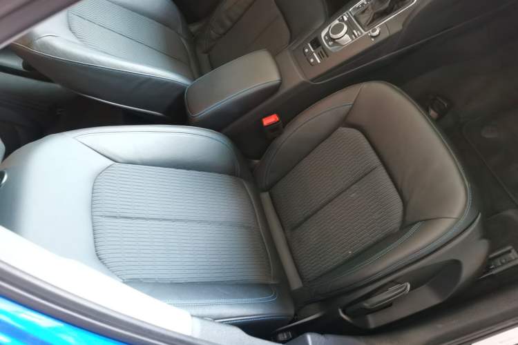 Used Audi A3 2019 Limousine 35 TFSI Fashion Edition China VI Emission Standard
