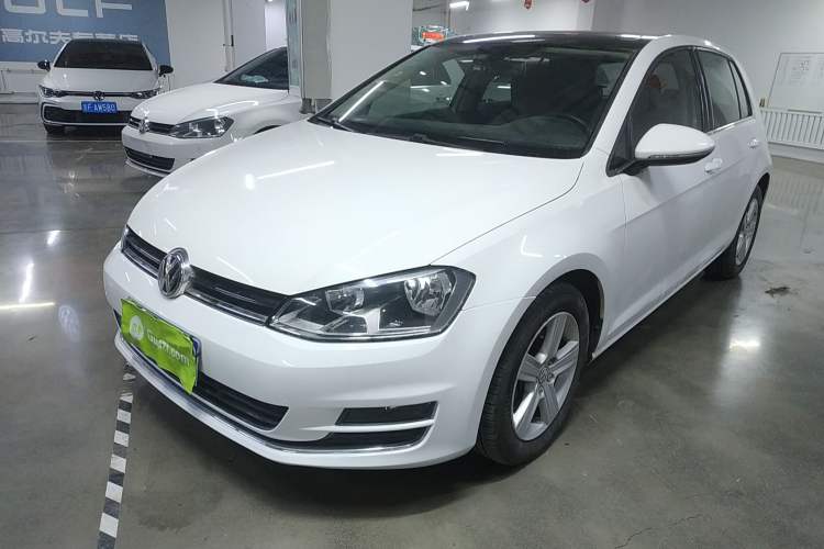 Used Volkswagen Golf 2015 1.4TSI Automatic Luxury Model