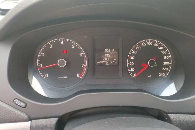 Used Volkswagen Sagitar 2012 1.6L Automatic Comfort Edition
