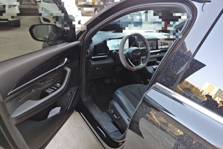 Used Geely Auto Monjaro L 2024 2.0TD High-Power Automatic Two-Wheel Drive Skyline Edition Driver Seat