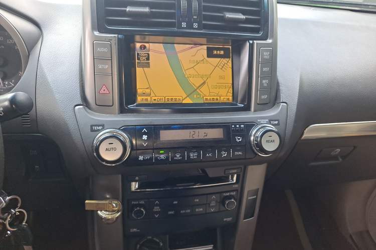 Used Toyota Prado 2010 2.7L Automatic Deluxe Edition