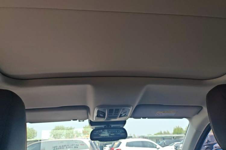 Used Wey VV5 2017 2.0T Flagship Edition Headliner