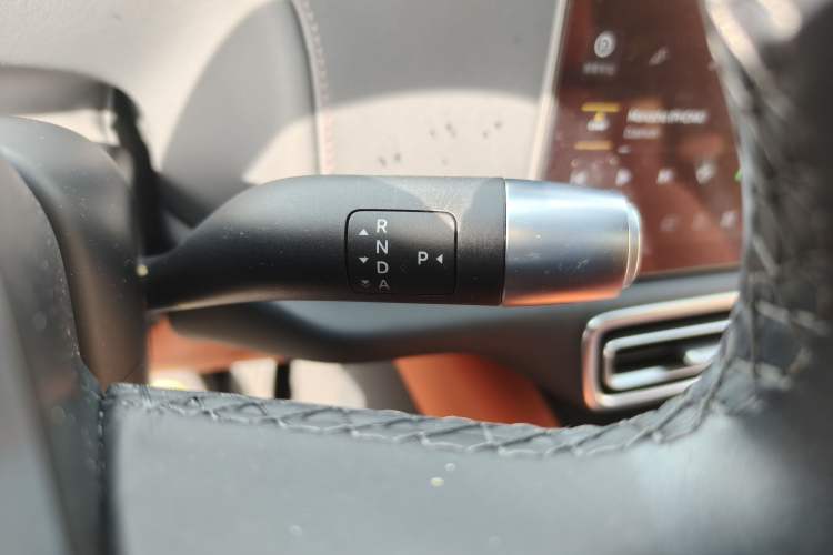 Used Li Auto L9 2022 Max model Gear Lever