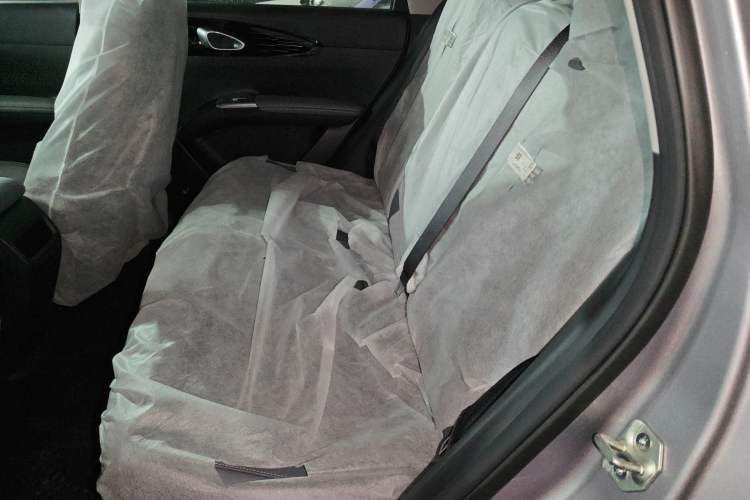 Used Geely Galaxy Geome 2026 Model 410km Carefree Edition Left Rear Seat