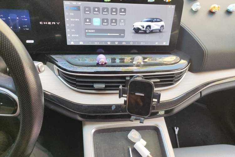 Used Chery New Energy eQ7 2023 512km Pro Audio And AC Panel