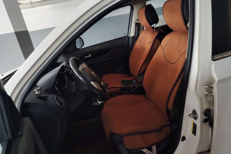 Used HYOSOW S3 2014 1.5L Luxury Version China IV Emission Standard
