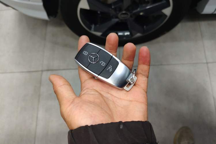 Used Mercedes-Benz GLB 2022 Updated GLB 200 Fashion Edition Vehicle Key