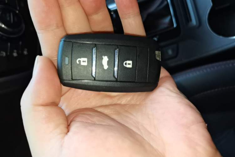 Used CHANGAN CS75 2016 1.8T Automatic Elite Model China V Standard