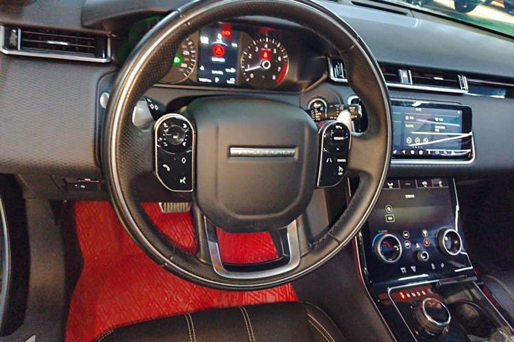 Used Land Rover Range Velar 2020 P250 R-DYNAMIC S Steering Wheel