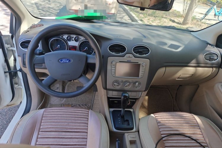 Used Ford Focus 2013 Sedan Classic 1.8L Automatic Base Model