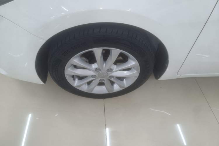 Used Kia K3 2016 1.6L Automatic GL
