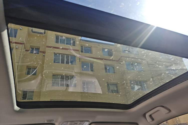 Used Haval H6 Coupe 2015 Blue Label 2.0T Automatic Two-Wheel Drive Elite Model Headliner