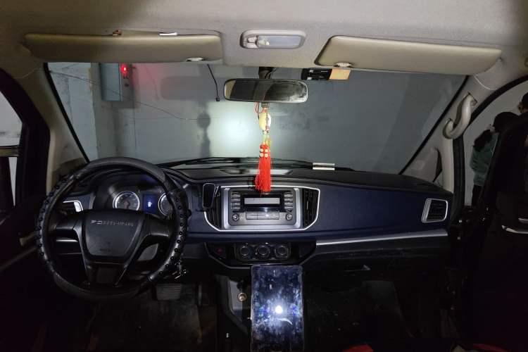 Used FORTHING Lingzhi M5 2022 Comfort Model 7 Seats