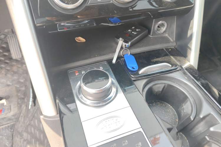 Used Land Rover Discovery 2017 3.0 SC V6 HSE
