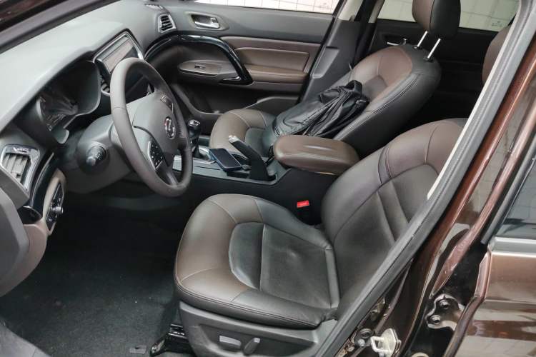 Used GAC Trumpchi GS4 2015 200T Manual Elite Edition