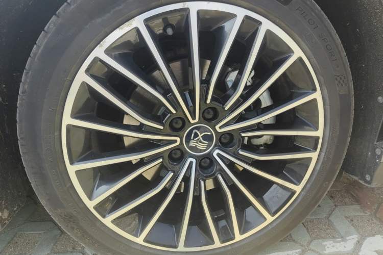 Used BYD Han 2022 DM-i 121KM Luxury Model