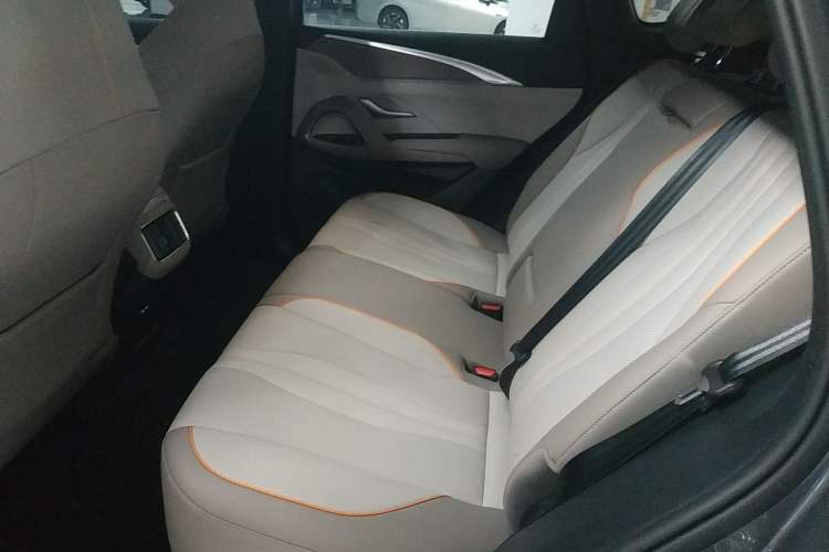 Used BYD Song Pro New Energy 2024 HONOR Edition DM-i 110KM Excellence Model
