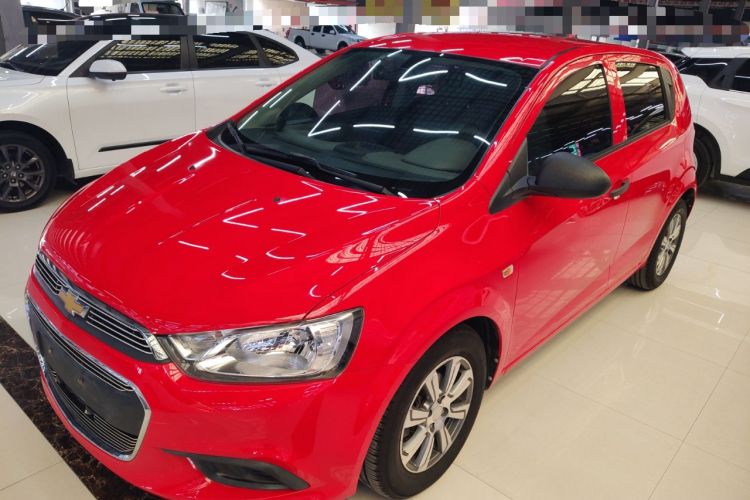 Used Chevrolet Aveo Sonic 2014 Hatchback 1.4SL AT Fashion Edition