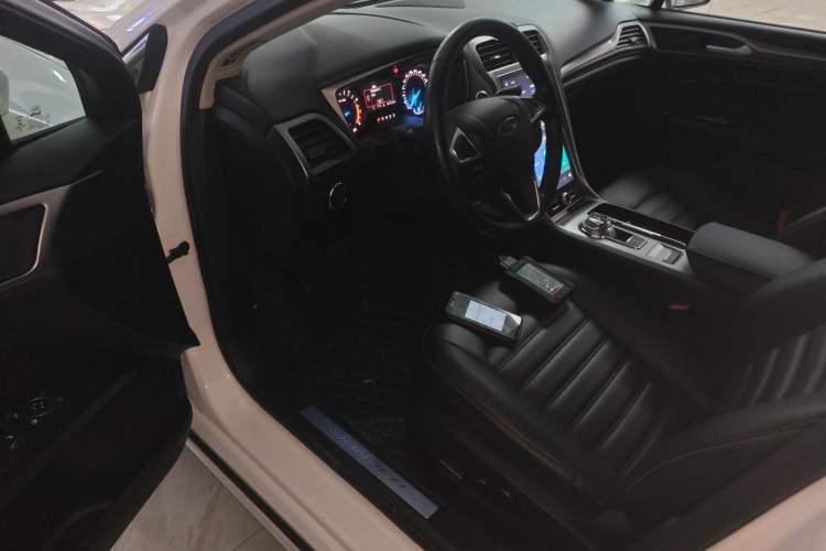 Used Ford Mondeo 2020 EcoBoost 180 Stylish Model
