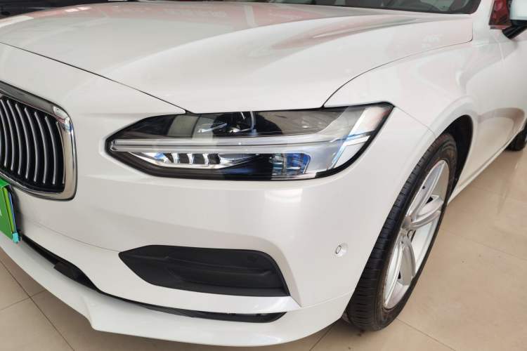 Used Volvo S90 2018 T4 Zhiyuan Edition