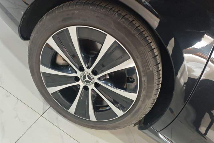 Used Mercedes-Benz E-Class New Energy 2022 E 350 e L Plug-in Hybrid Sedan