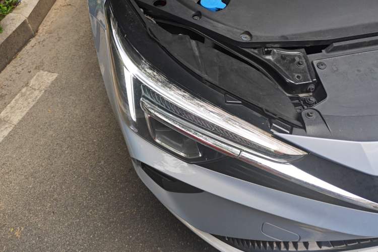 Used Rising ER6 2020 620 km Smart Edition
