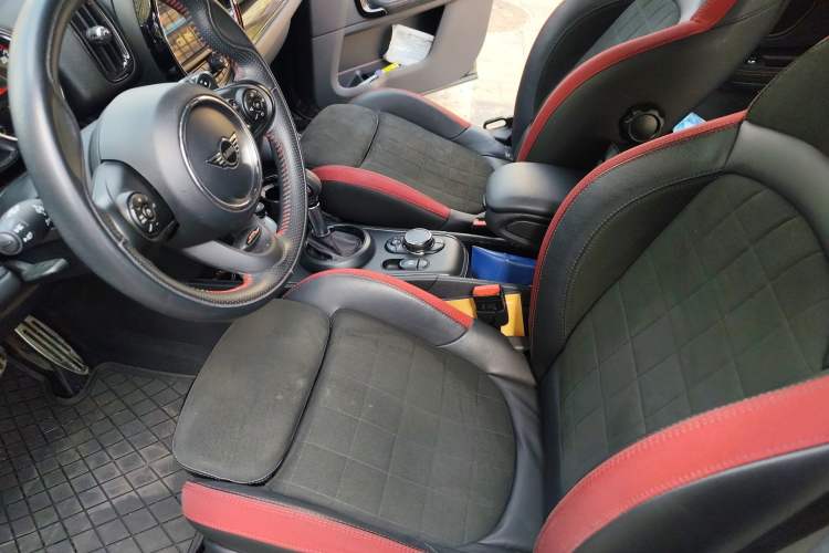 Used MINI JCM COUNTRYMAN 2018 2.0T JOHN COOPER WORKS ALL-IN
