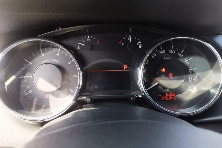Used Peugeot 3008 2015 2.0L Automatic Trend Edition Instrument Cluster